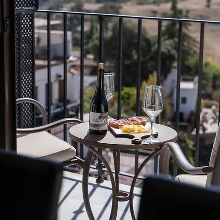 La Jaula De Oro * Ronda