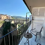La Jaula De Oro *