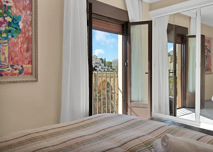 La Jaula De Oro * רונדה